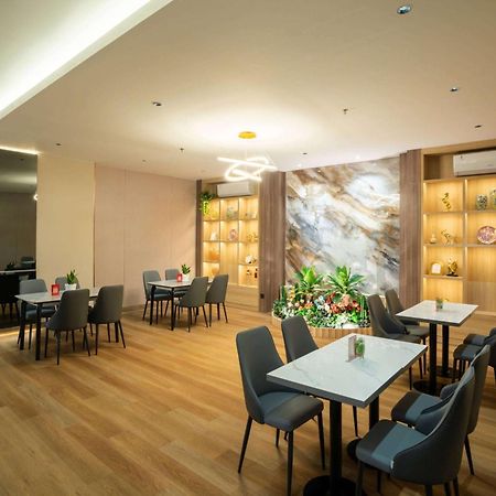 Ramada By Wyndham Serpong Exterior photo