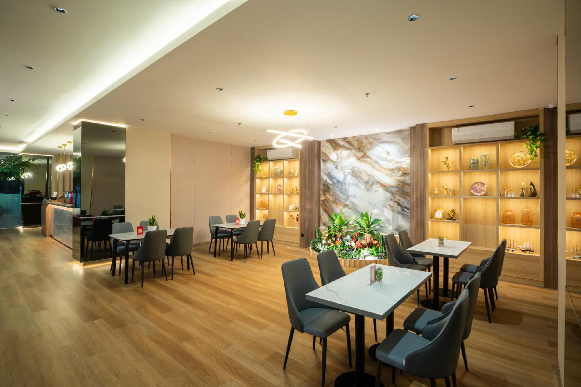 Ramada By Wyndham Serpong Exterior photo