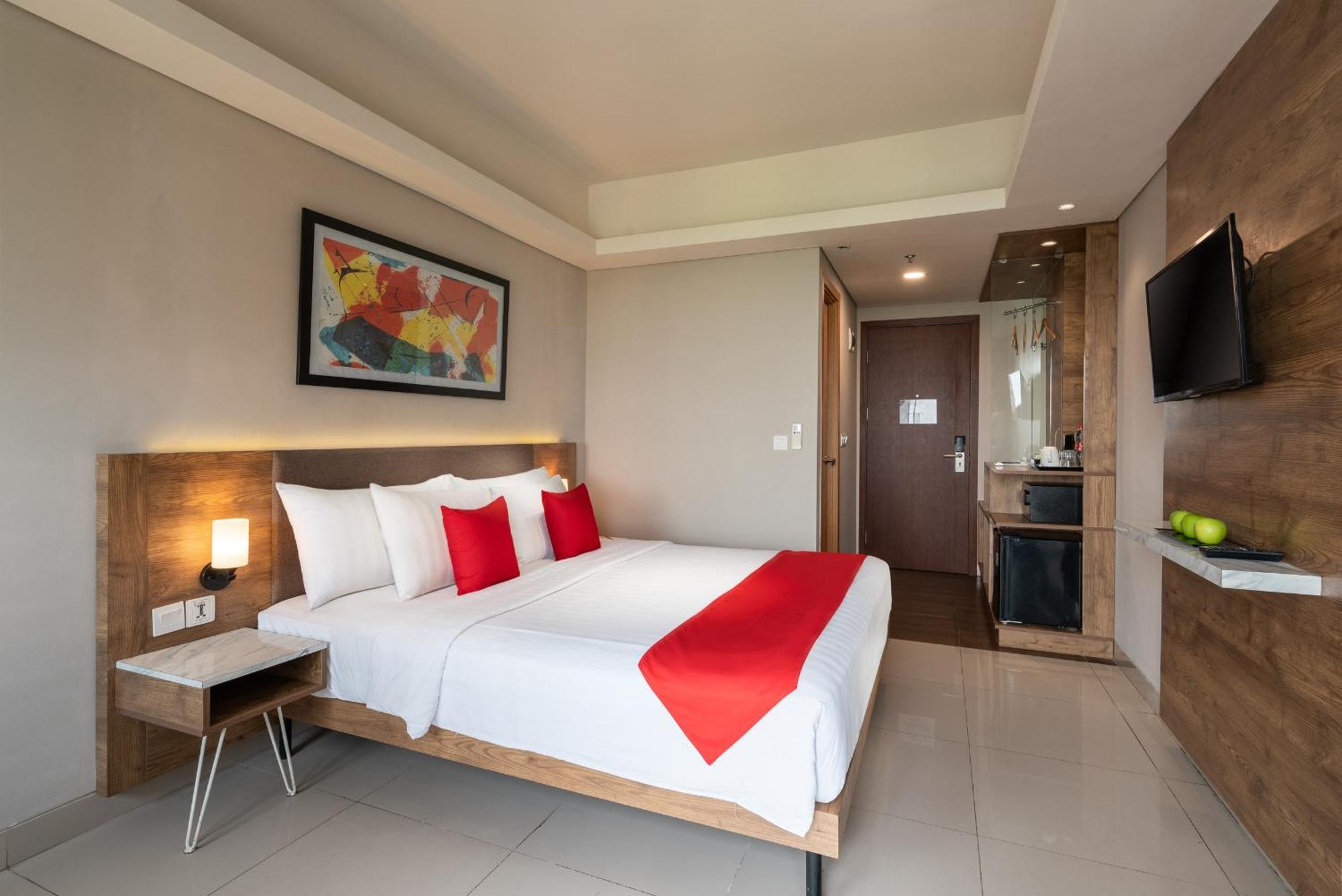 Ramada By Wyndham Serpong Exterior photo