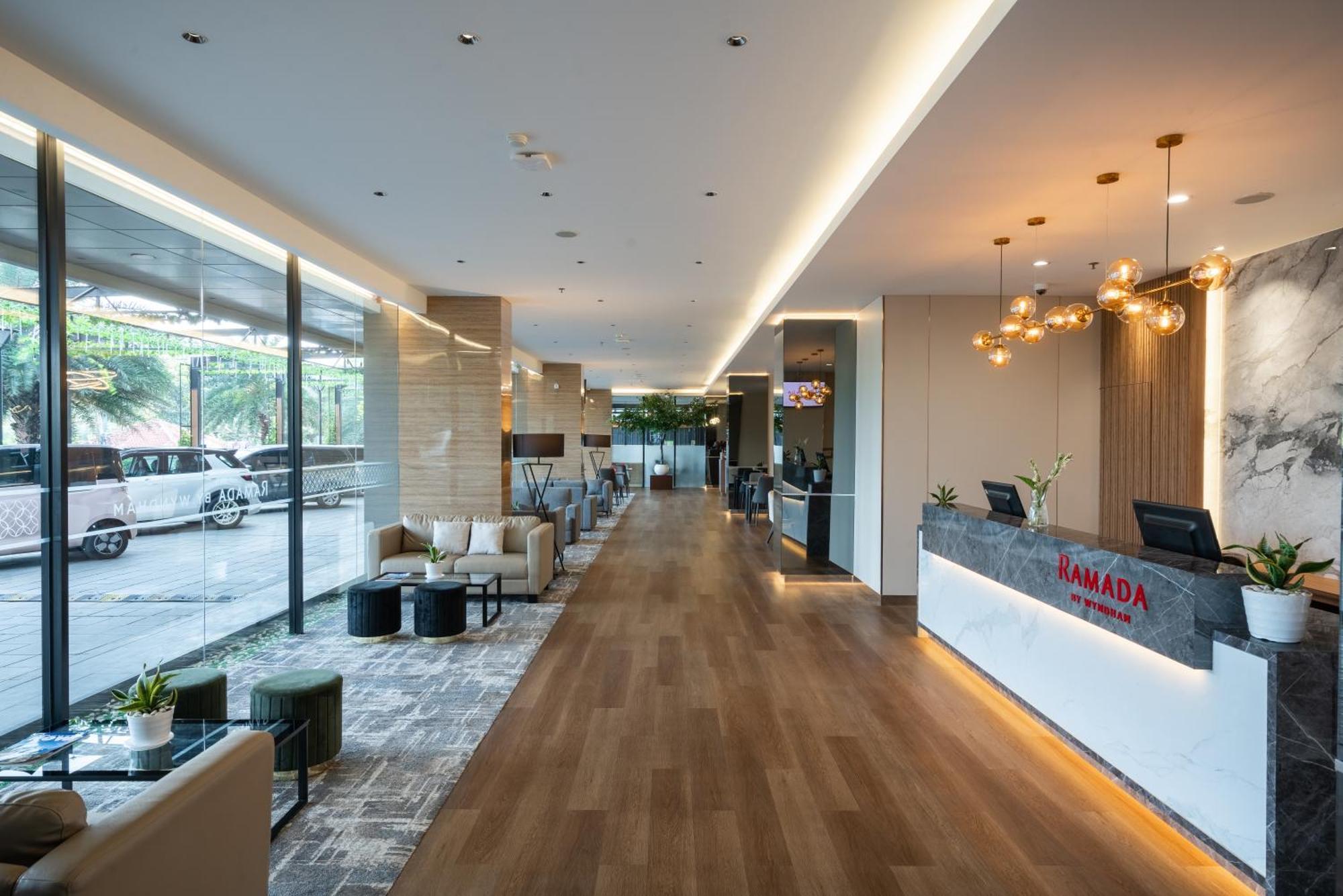 Ramada By Wyndham Serpong Exterior photo