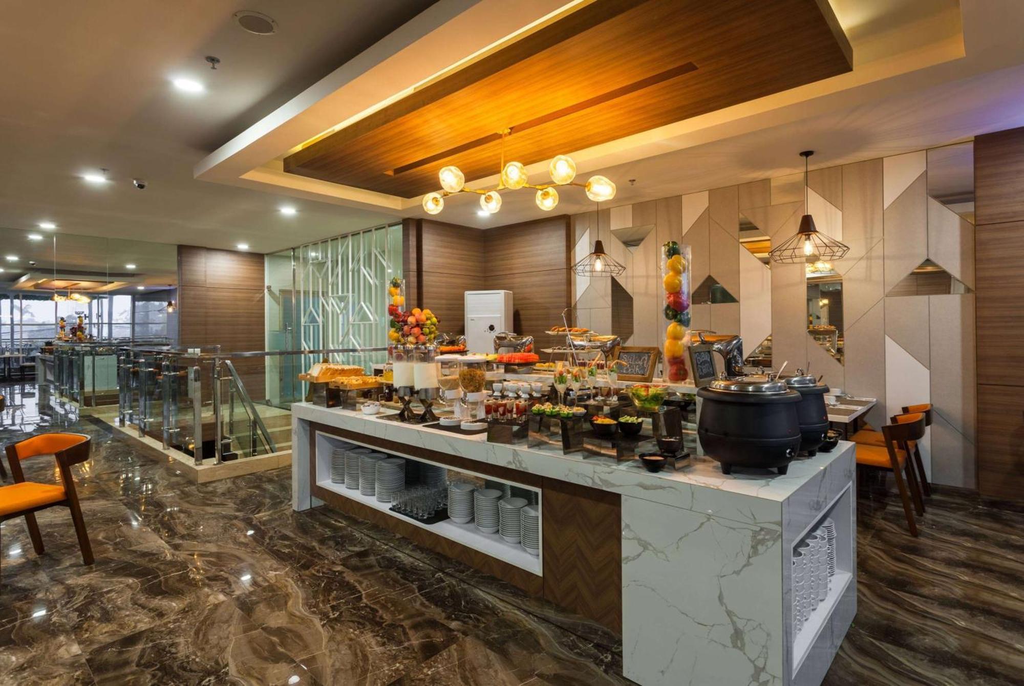 Ramada By Wyndham Serpong Exterior photo