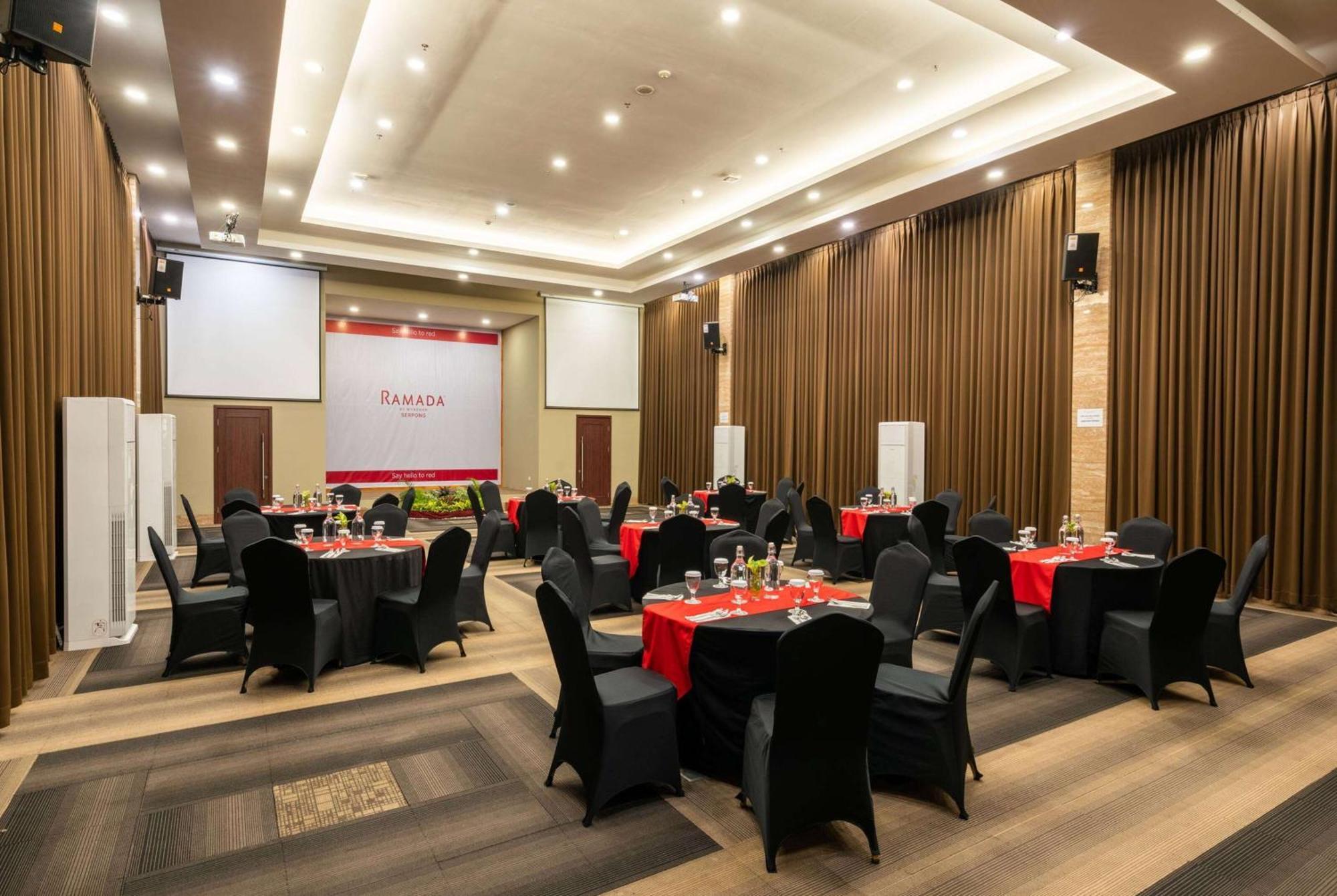 Ramada By Wyndham Serpong Exterior photo