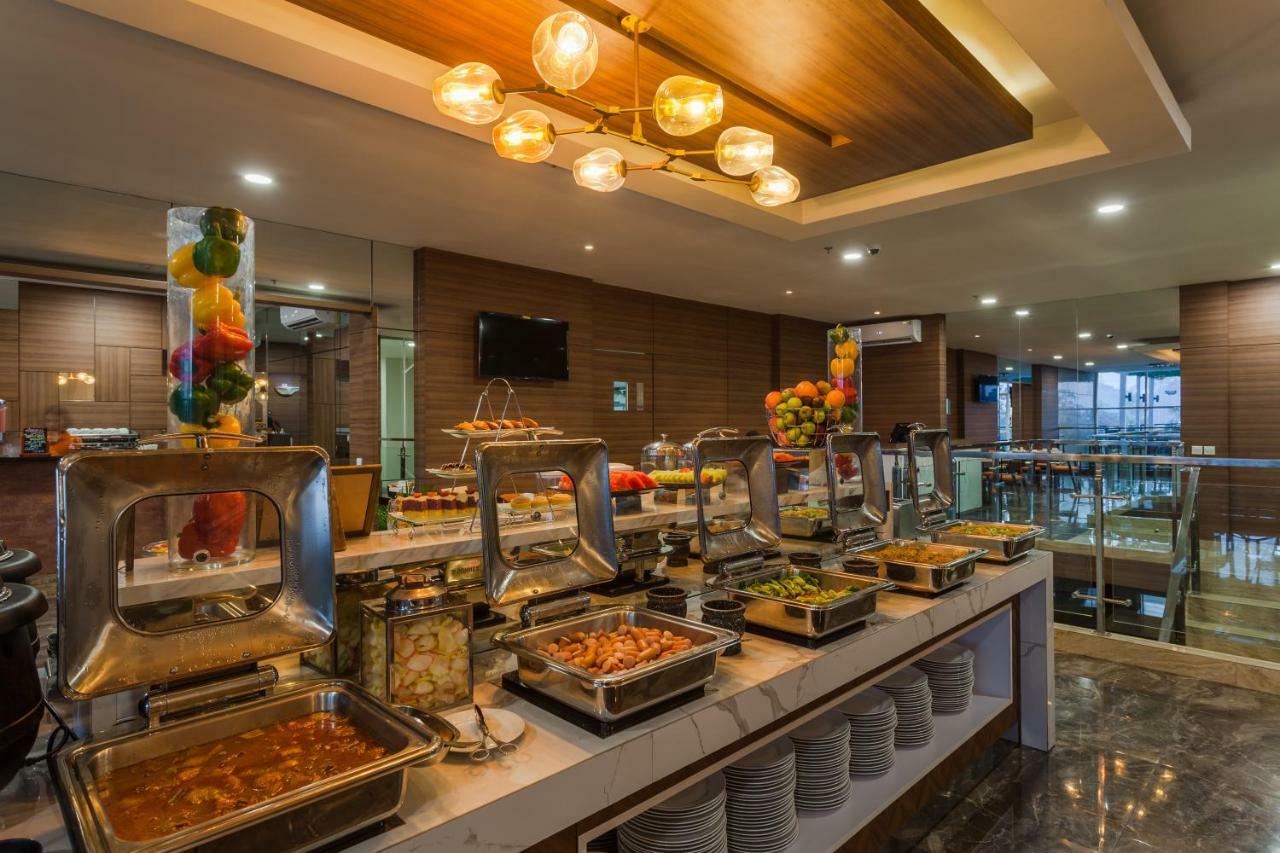 Ramada By Wyndham Serpong Exterior photo