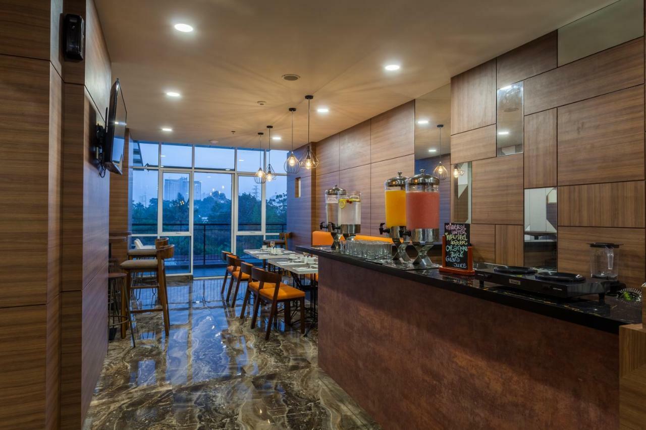 Ramada By Wyndham Serpong Exterior photo